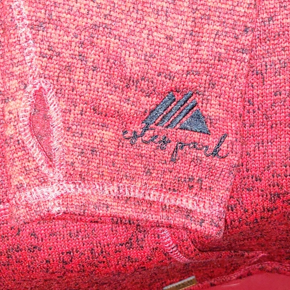 Red and black Estes park pull over. - Picture 3 of 7